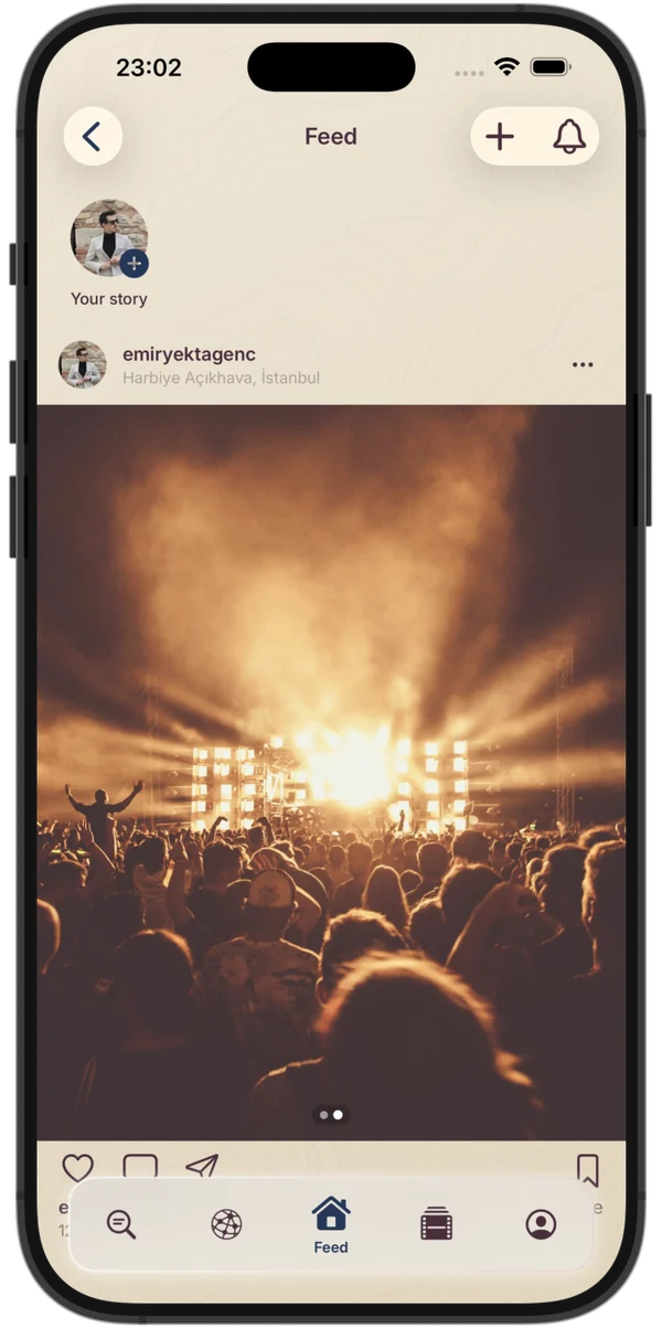 Duosy Social — feed screen